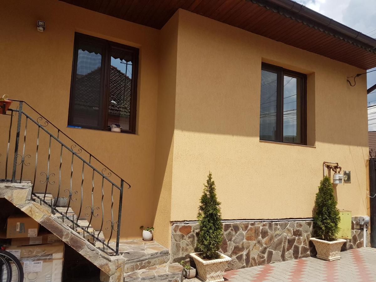 사셀레 Casa Ovesia 빌라 외부 사진